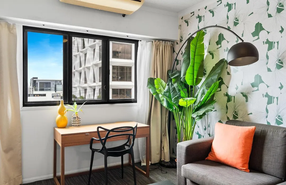 Central Brunswick Apartment Hotel-1